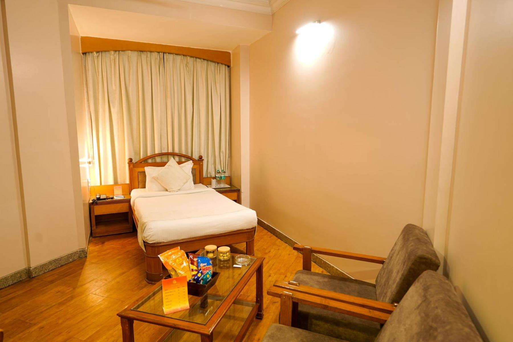 Hotel Mayura Rāipur 外观 照片